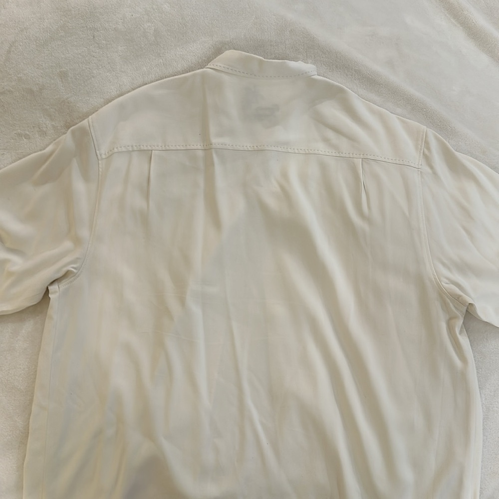 Tommy Bahama Button Down - Picture 4 of 4